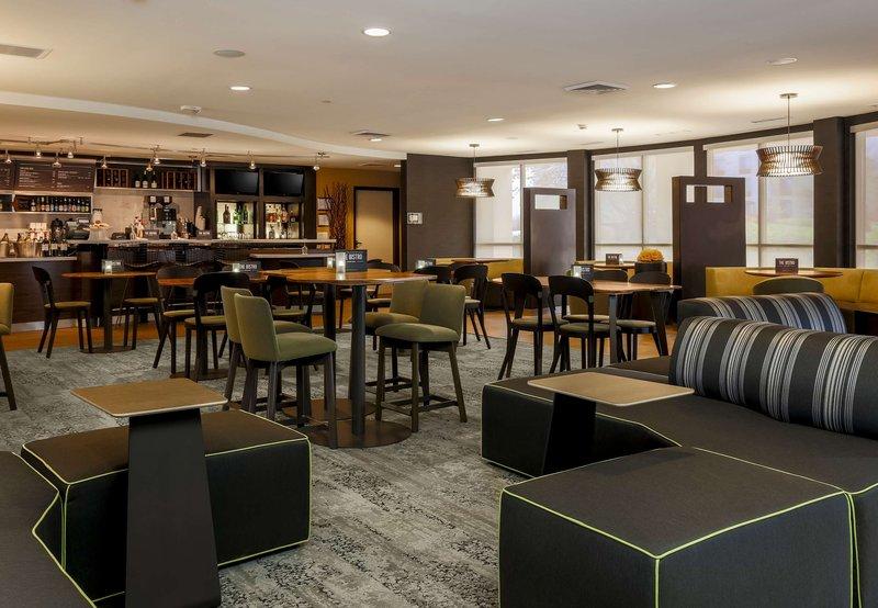 Courtyard By Marriott Potomac Mills Woodbridge Hotel Eksteriør billede