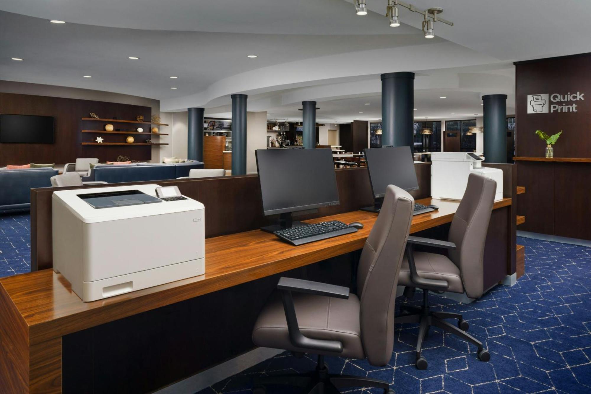 Courtyard By Marriott Potomac Mills Woodbridge Hotel Eksteriør billede